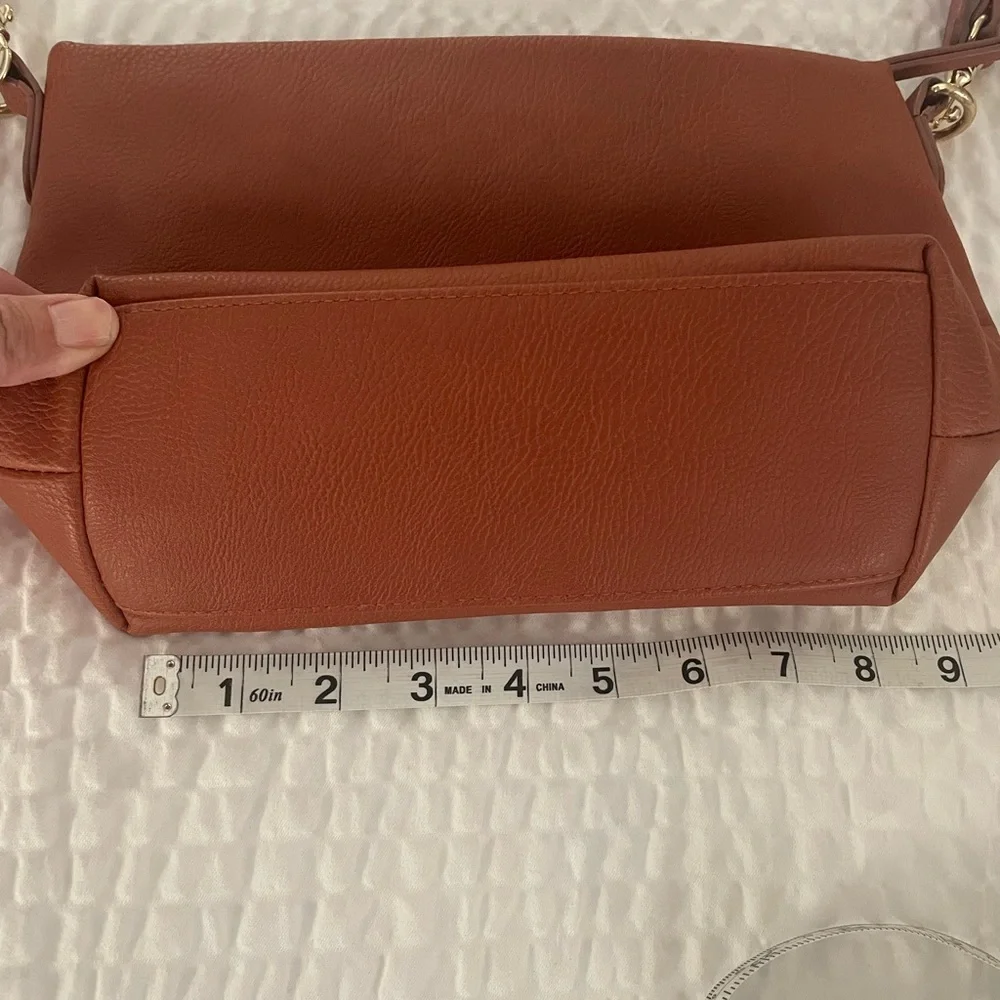 Universal Thread Crossbody Bag Deep Orange w/Adjustable Strap & Gold Details, OS
